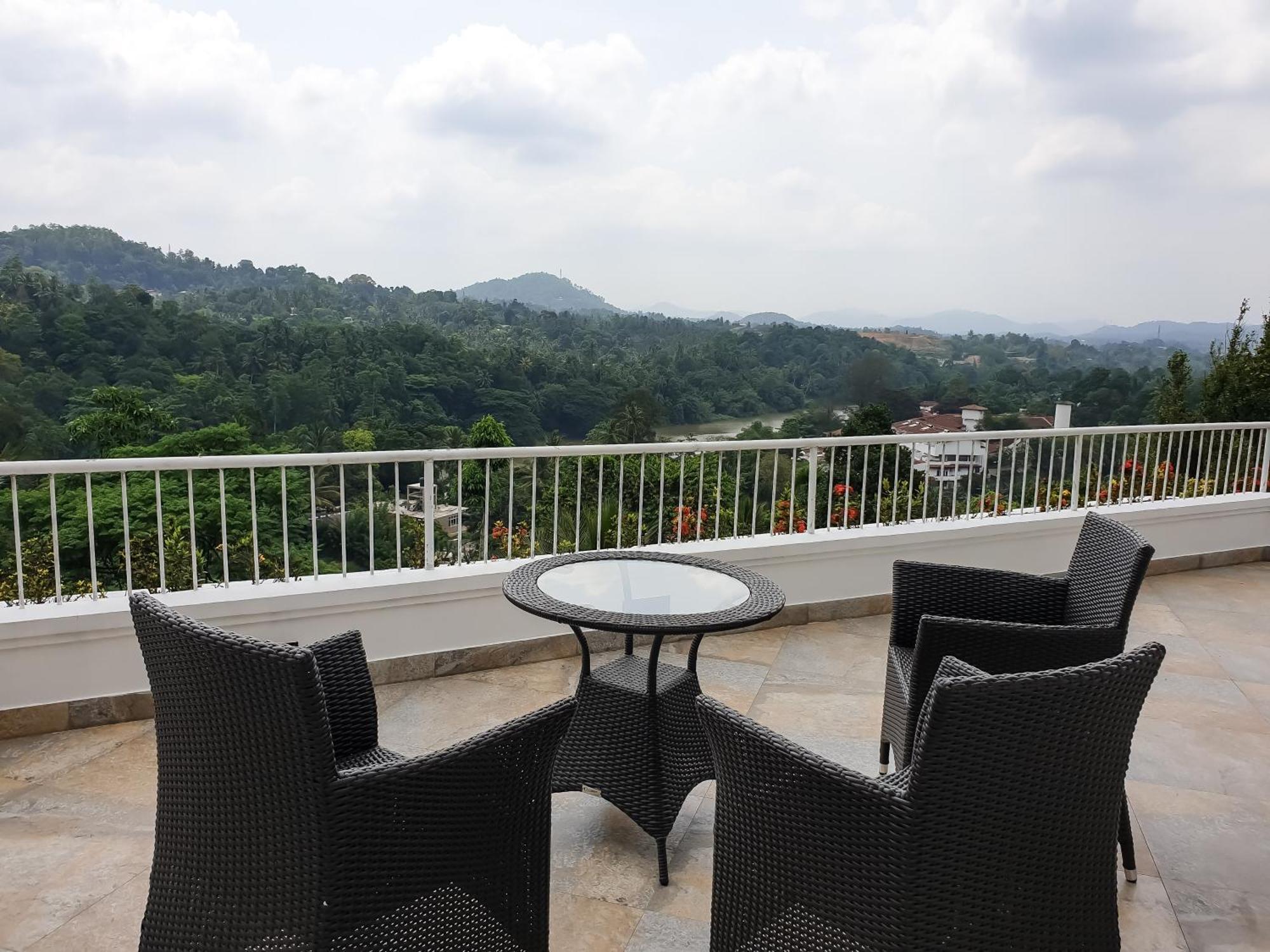 Samindra Villa Kandy Exterior photo